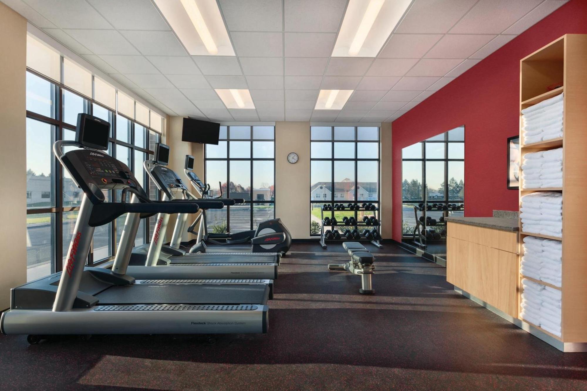 Towneplace Suites By Marriott Harrisburg West/Mechanicsburg Eksteriør billede